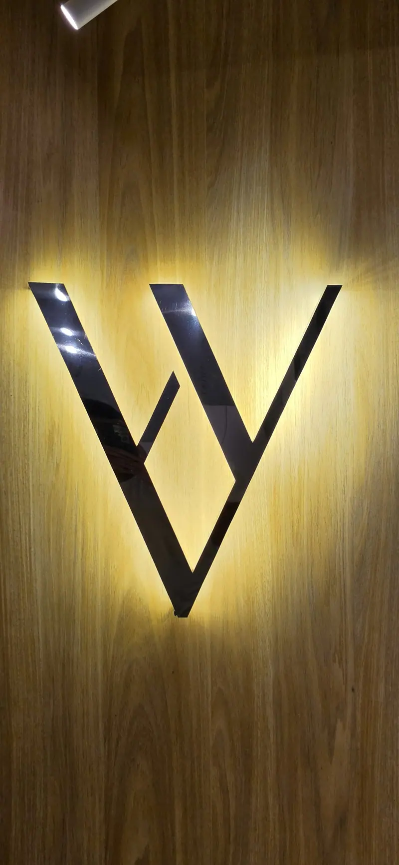 Showroom 2